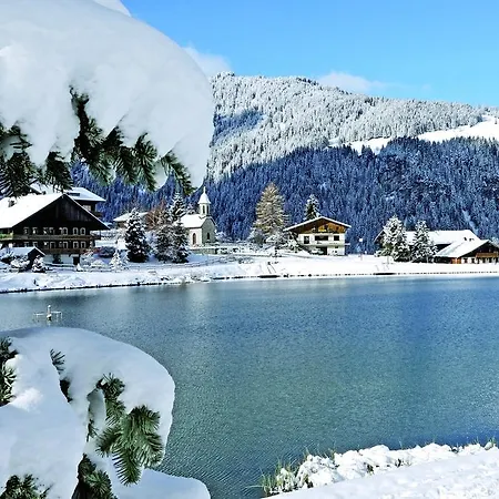 Squaw Valley Chatel