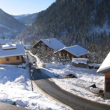 Squaw Valley Apartment *